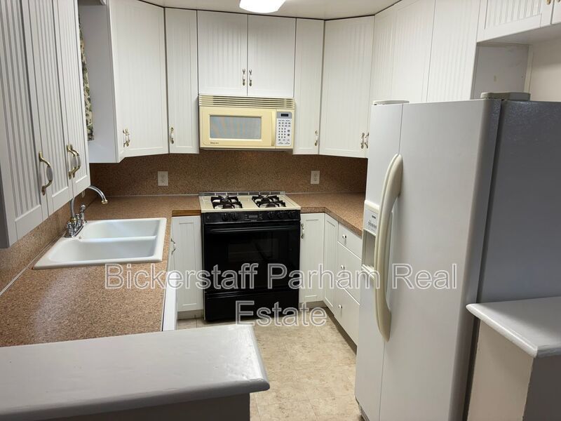 Located near Lakebottom! property image