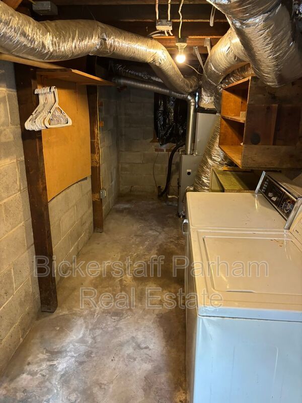 Located near Lakebottom! property image