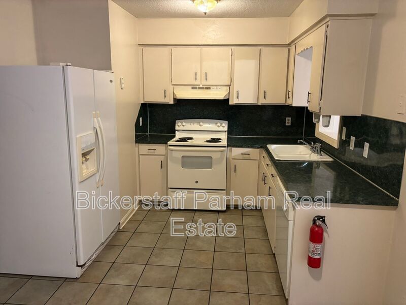 468 Bowen Boulevard property image