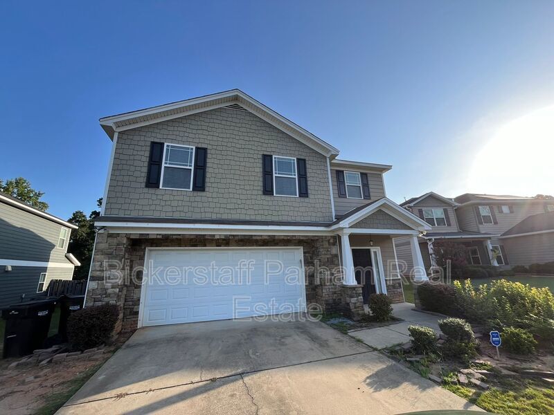 Beautiful 4 Bedroom 2.5 Bath property image