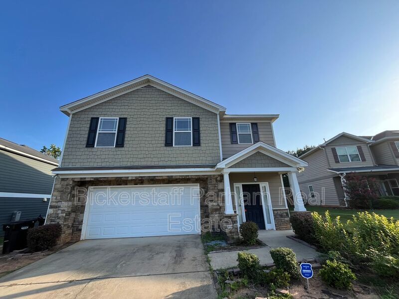 Beautiful 4 Bedroom 2.5 Bath property image