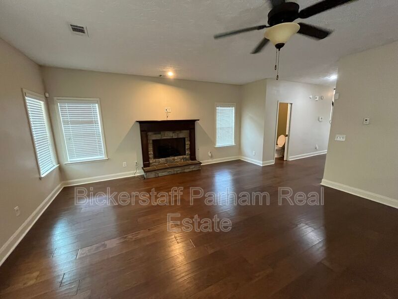 Beautiful 4 Bedroom 2.5 Bath property image