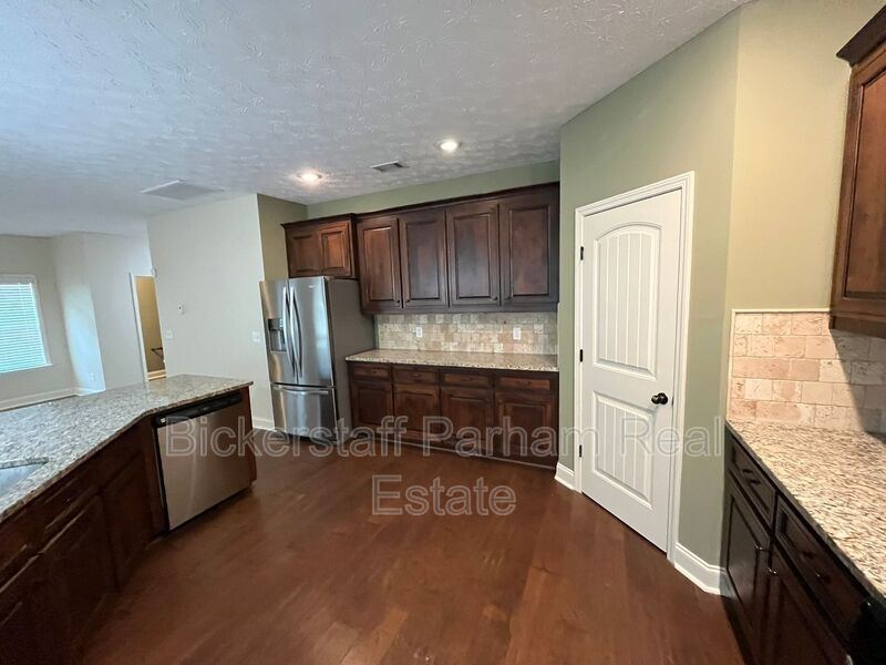 Beautiful 4 Bedroom 2.5 Bath property image