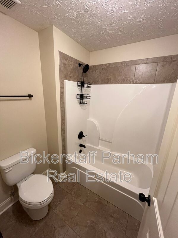Beautiful 4 Bedroom 2.5 Bath property image