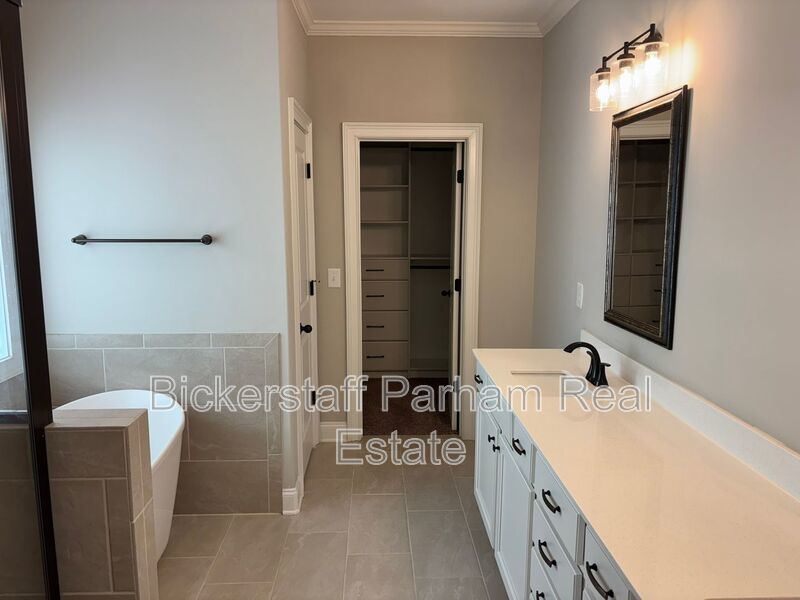 311 Mulberry Crossing Drive property image