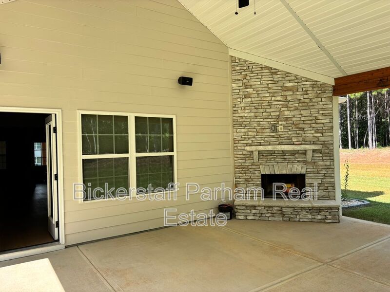311 Mulberry Crossing Drive property image