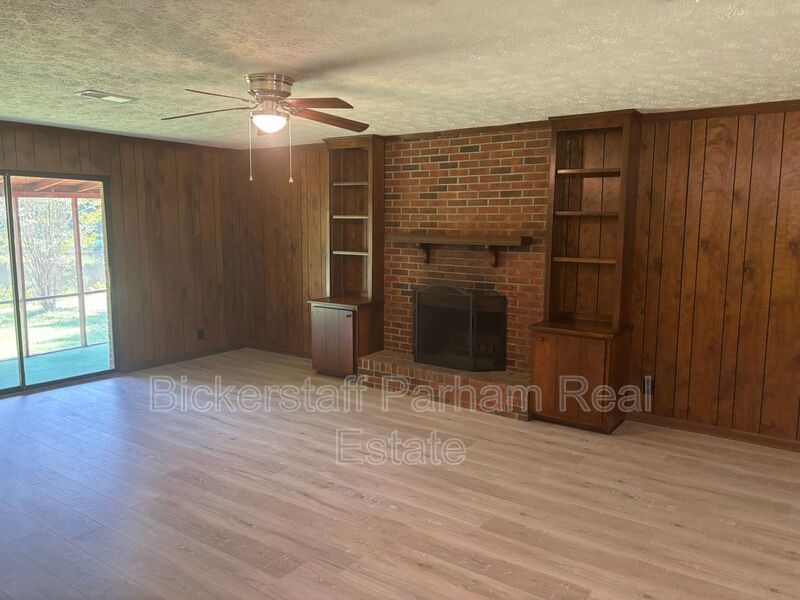 Beautiful Home Located in Fortson property image