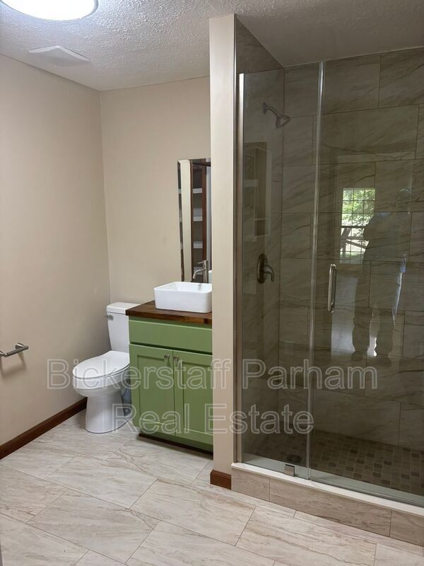 Beautiful Home Located in Fortson property image
