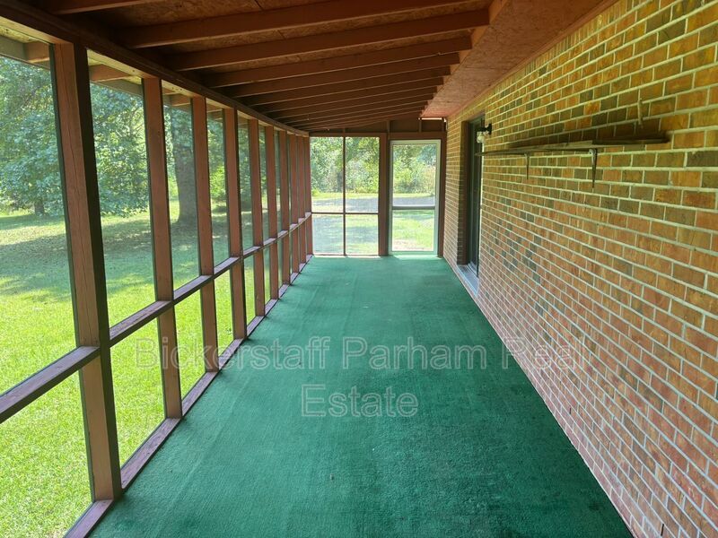 Beautiful Home Located in Fortson property image