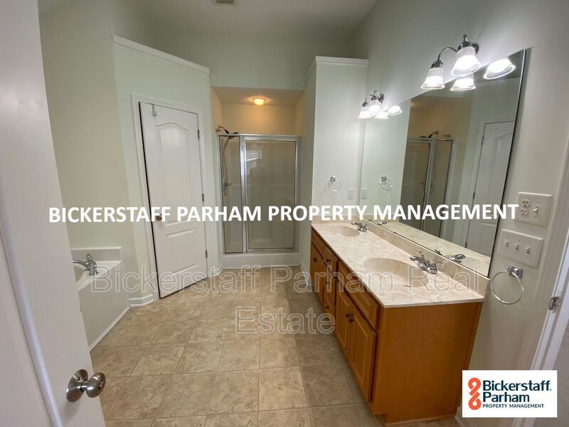 Charming 4-Bedroom Fortson Home with Bonus Room & Double Garage! property image