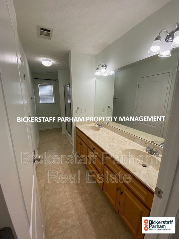 Charming 4-Bedroom Fortson Home with Bonus Room & Double Garage! property image