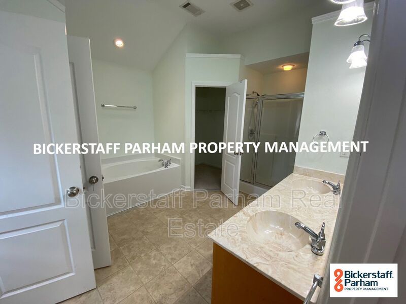 Charming 4-Bedroom Fortson Home with Bonus Room & Double Garage! property image