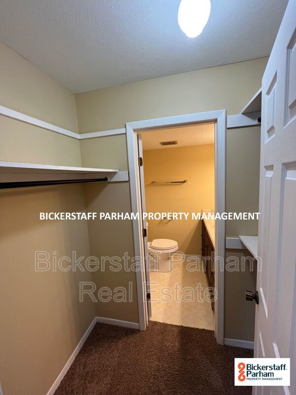 Beautiful 2 Bedroom Condo property image