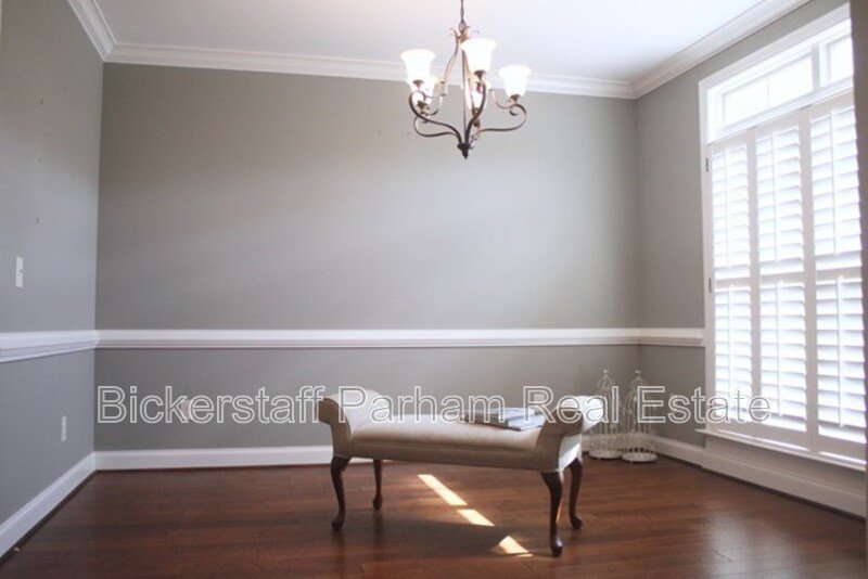 The Perfect 4BR Home with Bonus Space & Community Pool property image
