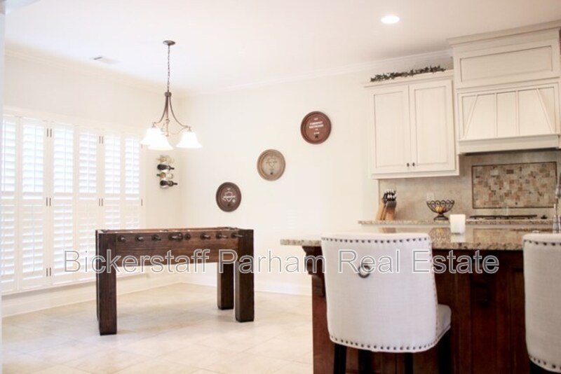 The Perfect 4BR Home with Bonus Space & Community Pool property image