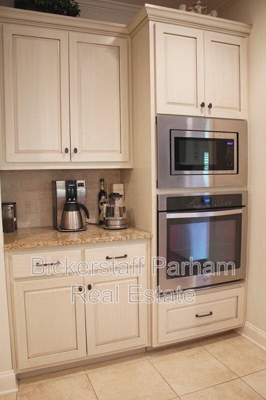 The Perfect 4BR Home with Bonus Space & Community Pool property image