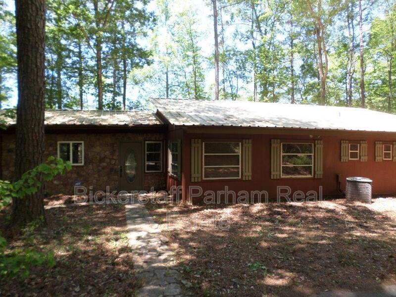Beautiful Lake Home! property image