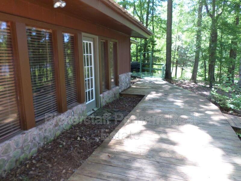 Beautiful Lake Home! property image