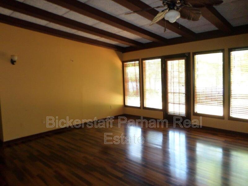 Beautiful Lake Home! property image