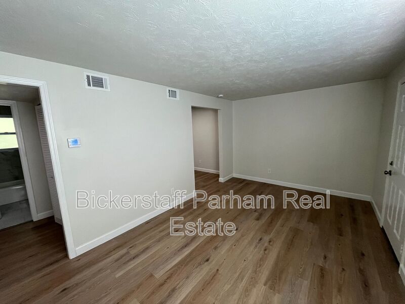 The 2BR You’ve Been Looking For Awaits !!!!! property image