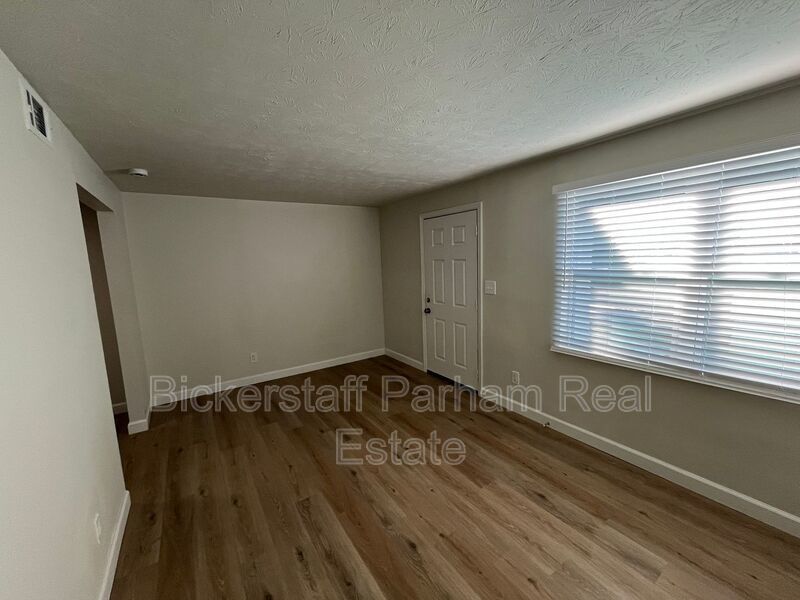 The 2BR You’ve Been Looking For Awaits !!!!! property image