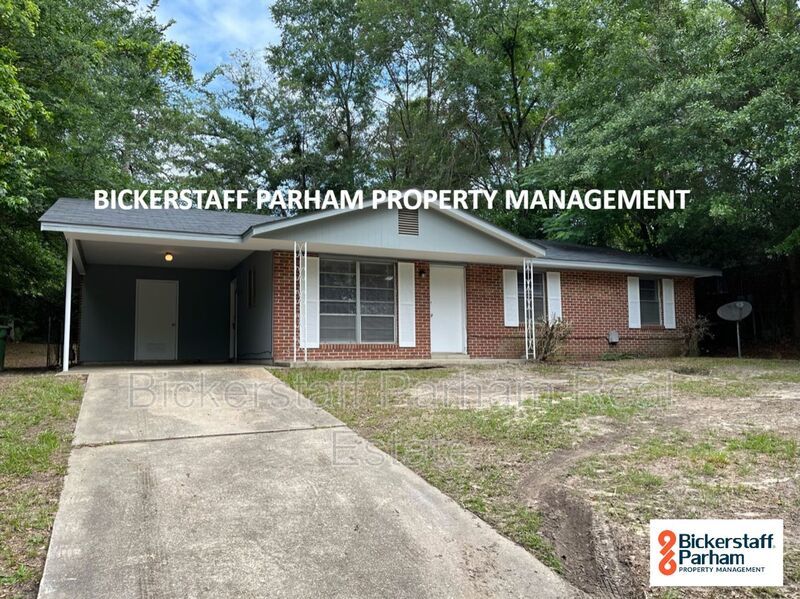 $895 Gets You More! 3BR Home with Yard, Carport & Storage property image