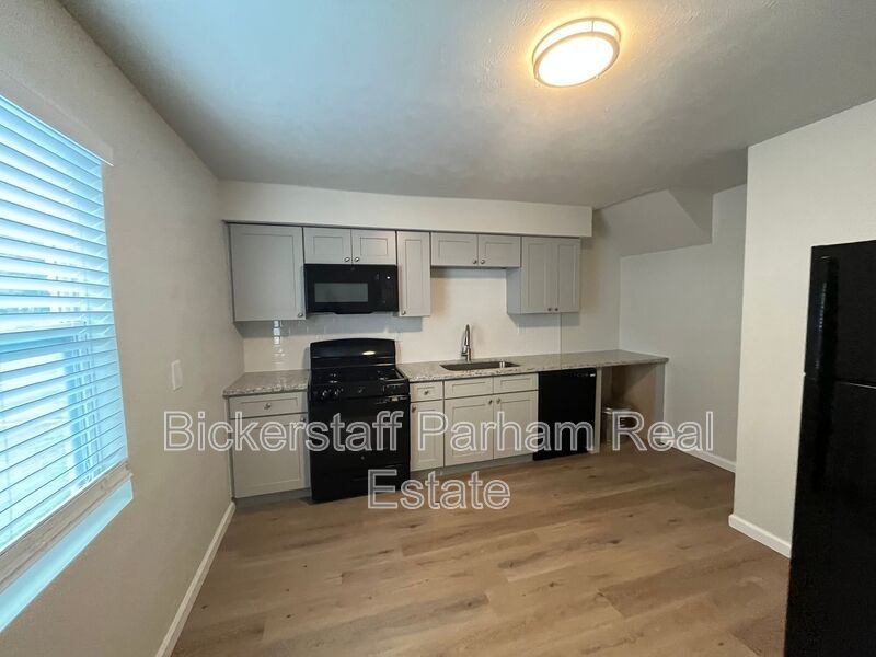 Spacious 2-Bedroom Apartment at The Grande! property image